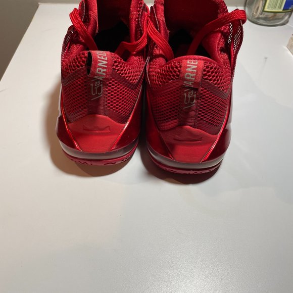 Size 10.5 - Nike LeBron 12 Low University Red 2015  Pre-Owned But Really Nice! - Picture 3 of 12